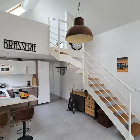 Entier, Independant Et Au Calme Holiday home Cormeilles-en-Parisis